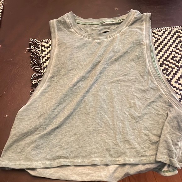 Lululemon sculpt tank top back vent - Picture 1 of 3